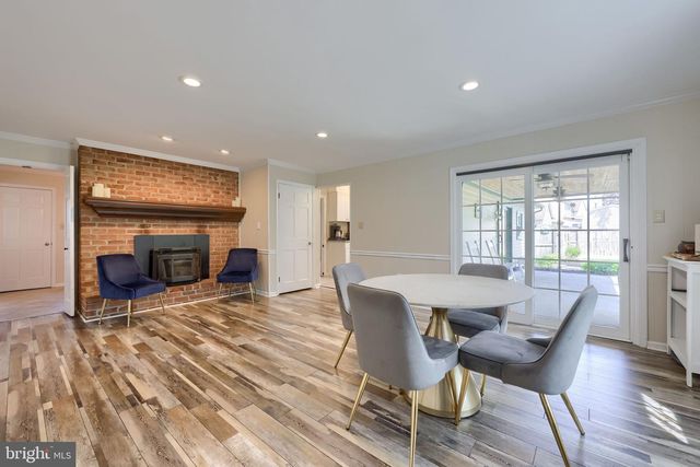 483 WOODCREST DR, Mechanicsburg, PA 17050