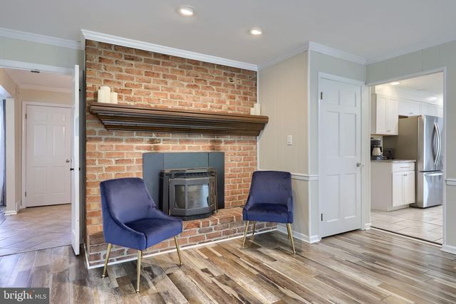 483 WOODCREST DR, Mechanicsburg, PA 17050