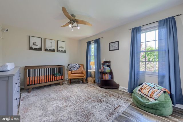 483 WOODCREST DR, Mechanicsburg, PA 17050