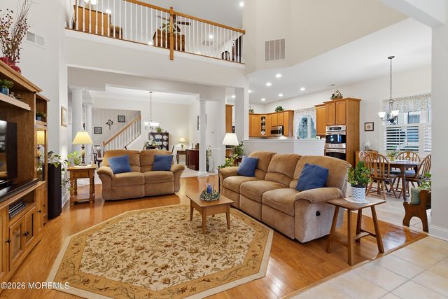 61 Avalon Way, Waretown, NJ 08758