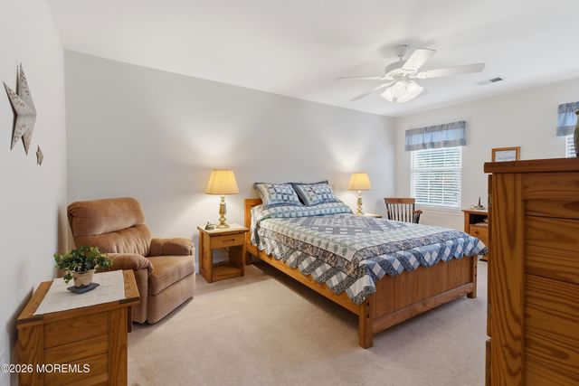 61 Avalon Way, Waretown, NJ 08758