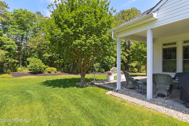 61 Avalon Way, Waretown, NJ 08758