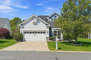 61 Avalon Way, Waretown, NJ 08758