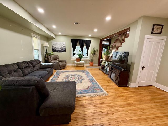 407 N Broad Street, Mankato, MN 56001