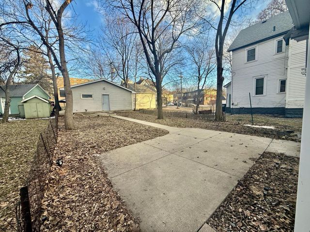 407 N Broad Street, Mankato, MN 56001