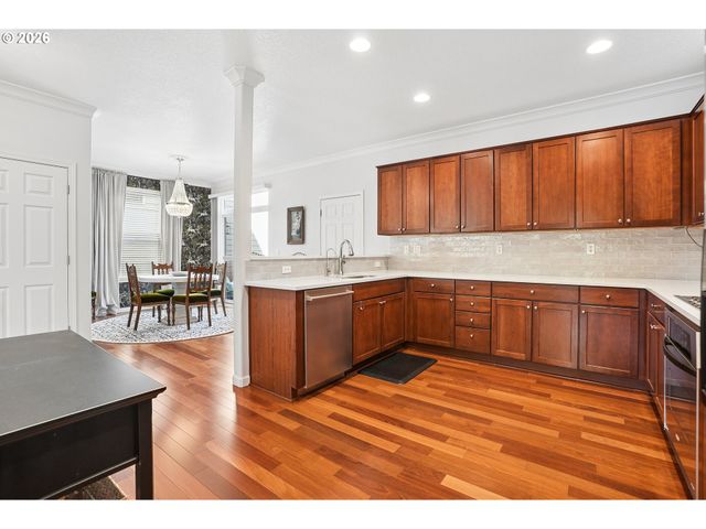 3778 Se OAKLEAF St, Hillsboro, OR 97123