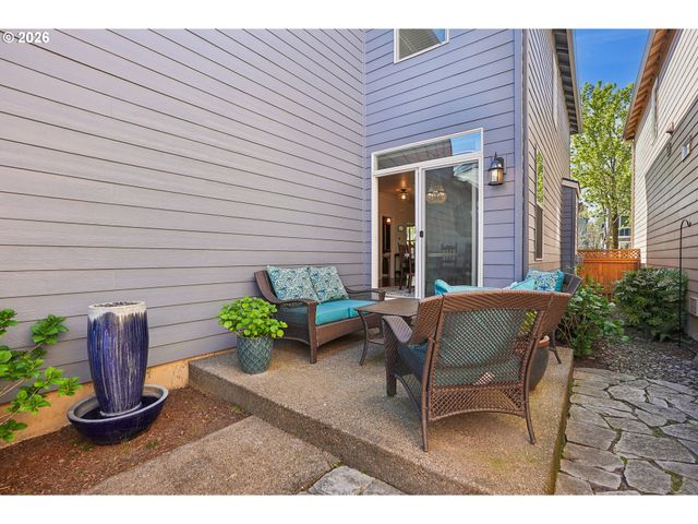 3778 Se OAKLEAF St, Hillsboro, OR 97123