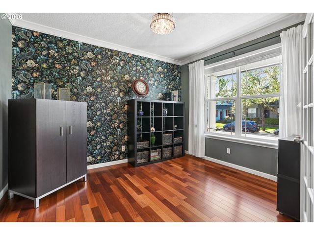 3778 Se OAKLEAF St, Hillsboro, OR 97123