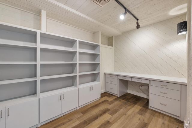 6609 Serena CV, Austin, TX 78730