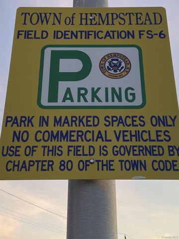 1081 Hempstead, Franklin Square, NY 11010