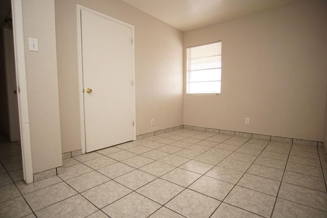 4700 Maxwell Avenue 15, El Paso, TX 79904