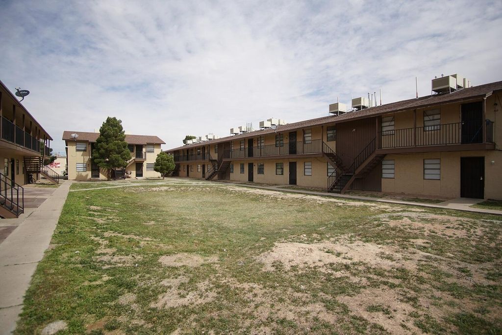 4700 Maxwell Avenue 15, El Paso, TX 79904