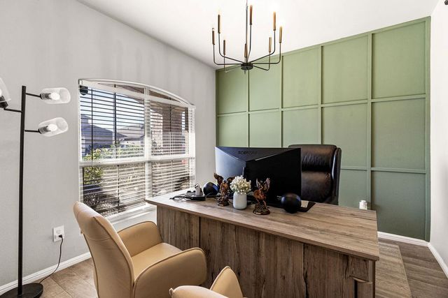 1817 Palo Duro Dr, Odessa, TX 79762