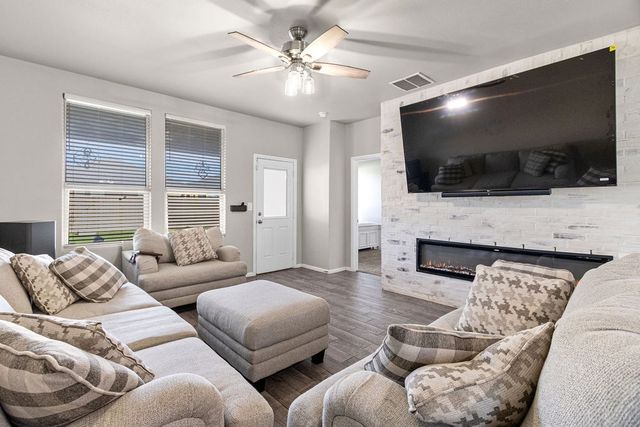 1817 Palo Duro Dr, Odessa, TX 79762