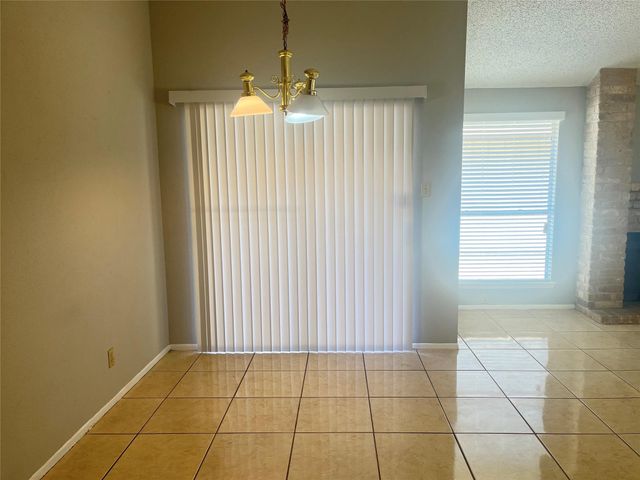 13643 Vickston Lane, Houston, TX 77014