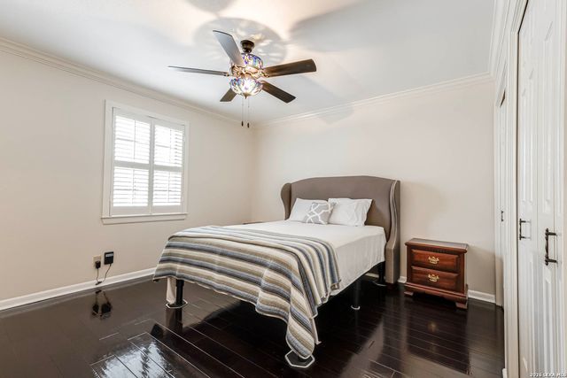 8415 Fredericksburg Rd Apt 307, San Antonio, TX 78229