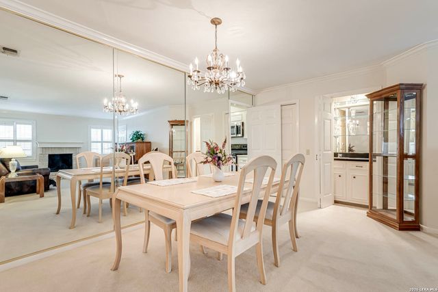 8415 Fredericksburg Rd Apt 307, San Antonio, TX 78229