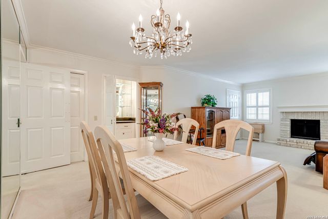 8415 Fredericksburg Rd Apt 307, San Antonio, TX 78229