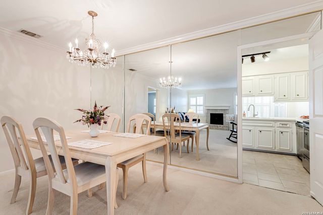 8415 Fredericksburg Rd Apt 307, San Antonio, TX 78229