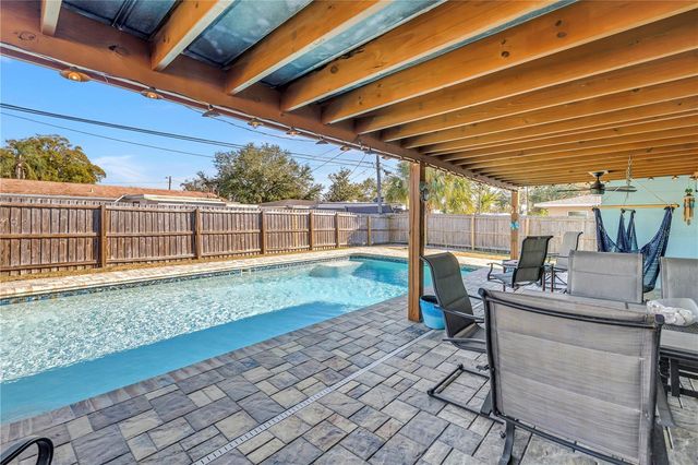 9909 55TH WAY N, Pinellas Park, FL 33782