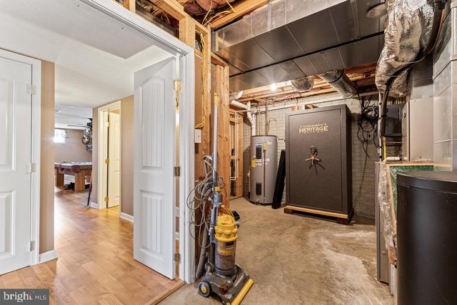 796 BATTLECREEK RD, Stanley, VA 22851