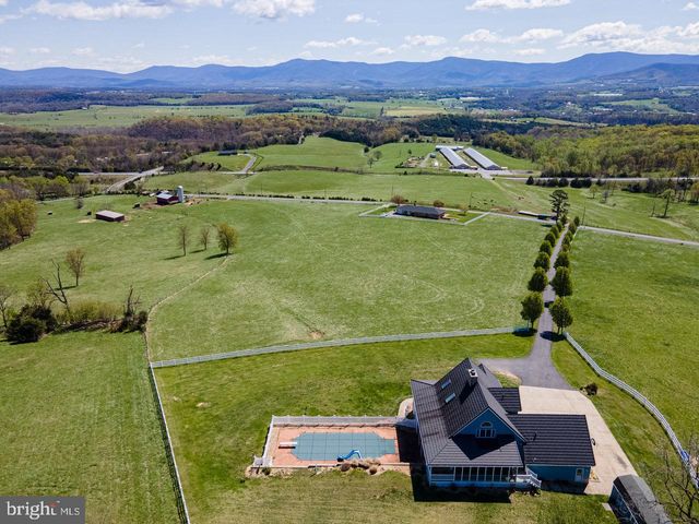 796 BATTLECREEK RD, Stanley, VA 22851