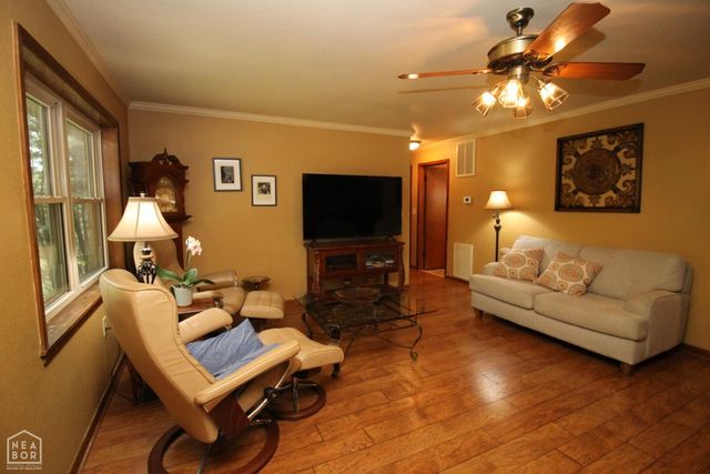 2102 N 22nd Street, Paragould, AR 72450