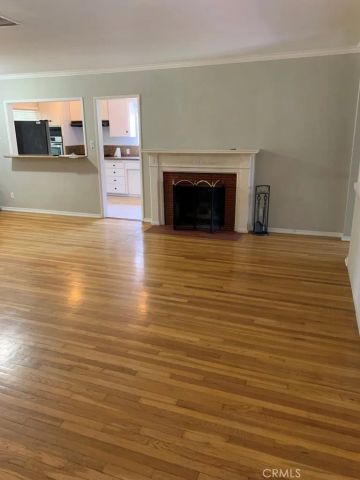 13627 Huston Street, Sherman Oaks, CA 91423