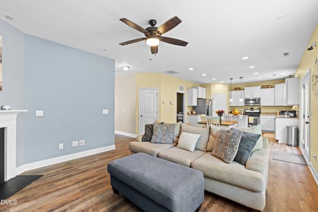 1033 Leatherstone Lane, Fuquay Varina, NC 27526
