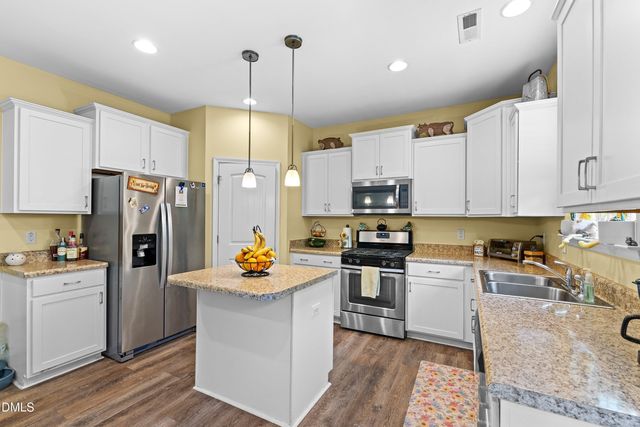 1033 Leatherstone Lane, Fuquay Varina, NC 27526