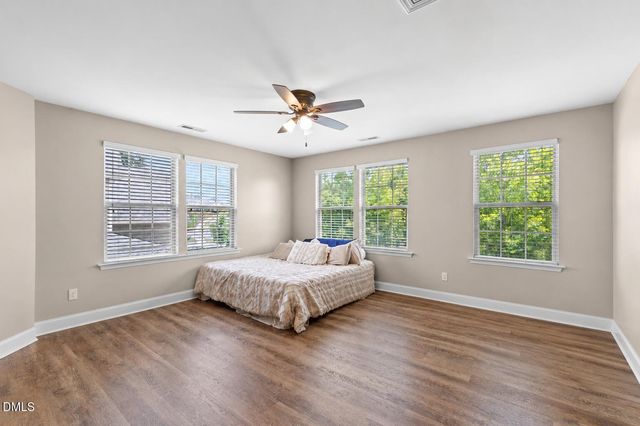 1033 Leatherstone Lane, Fuquay Varina, NC 27526