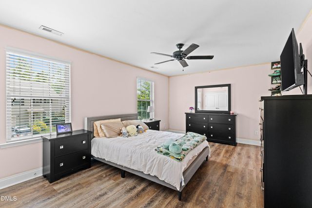 1033 Leatherstone Lane, Fuquay Varina, NC 27526