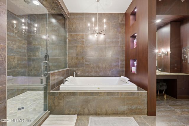 128 CARRIAGE LAMP Way, Ponte Vedra Beach, FL 32082