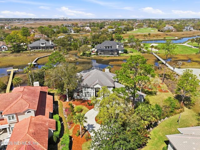 128 CARRIAGE LAMP Way, Ponte Vedra Beach, FL 32082