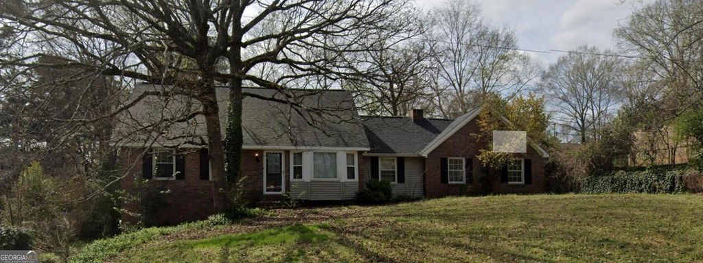 4668 N Stratford Oaks Drive, Macon, GA 31210