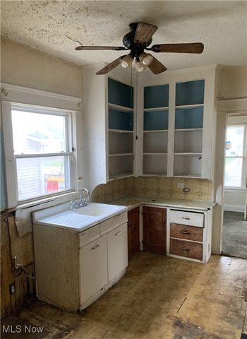 4292 E 124th Street, Cleveland, OH 44105