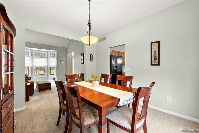 8446 S Shore Drive, Clarkston, MI 48348