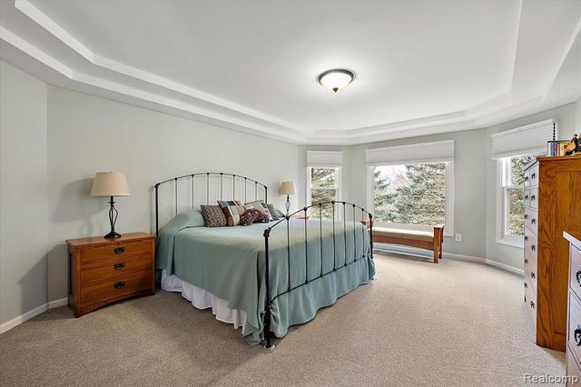 8446 S Shore Drive, Clarkston, MI 48348