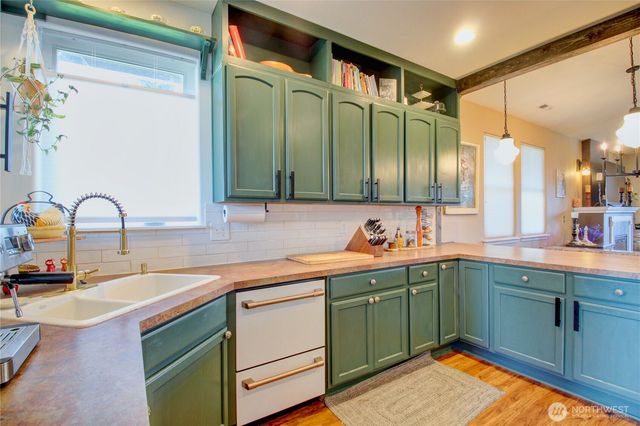 1078 Vail Lane, Burlington, WA 98233