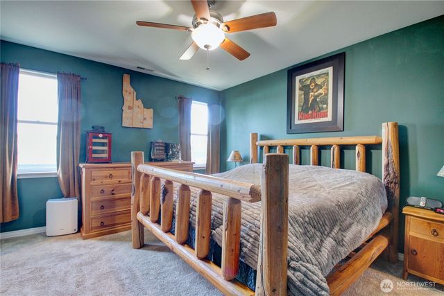 1078 Vail Lane, Burlington, WA 98233