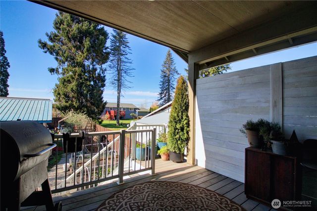 1078 Vail Lane, Burlington, WA 98233