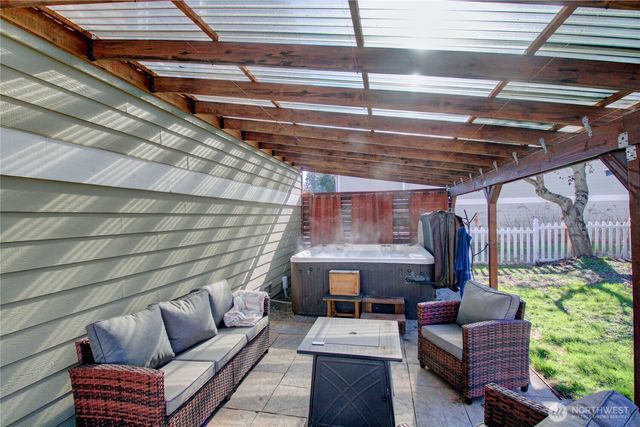 1078 Vail Lane, Burlington, WA 98233