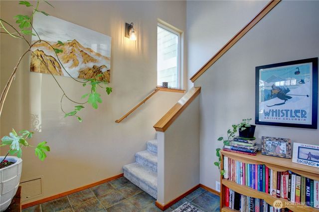 1078 Vail Lane, Burlington, WA 98233