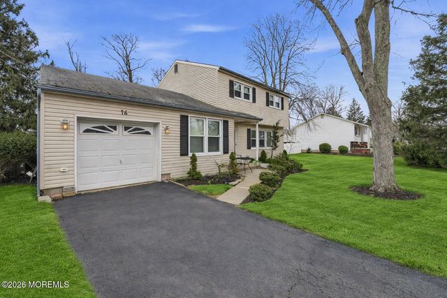14 Juniper Avenue, Manalapan, NJ 07726