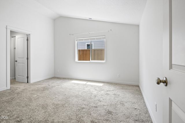 51350 Apache Tears Court, La Pine, OR 97739