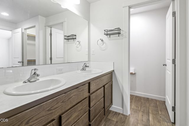 51350 Apache Tears Court, La Pine, OR 97739