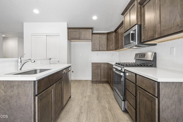 51350 Apache Tears Court, La Pine, OR 97739
