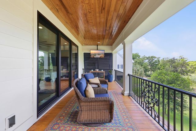 547 Bannockburn Drive, Pawleys Island, SC 29585