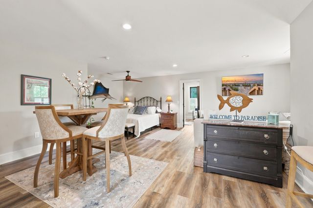 547 Bannockburn Drive, Pawleys Island, SC 29585