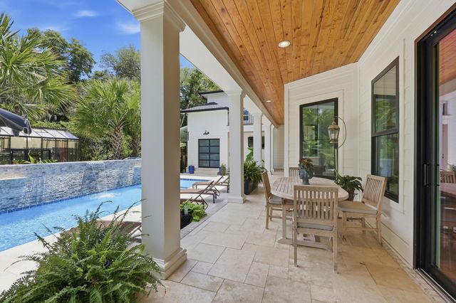547 Bannockburn Drive, Pawleys Island, SC 29585